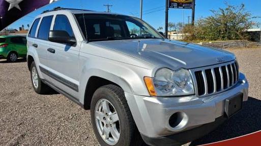 JEEP GRAND CHEROKEE 2005 1J4GS48K25C717571 image